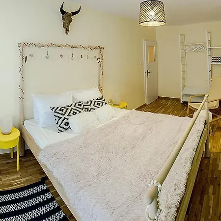 Viking Apartment